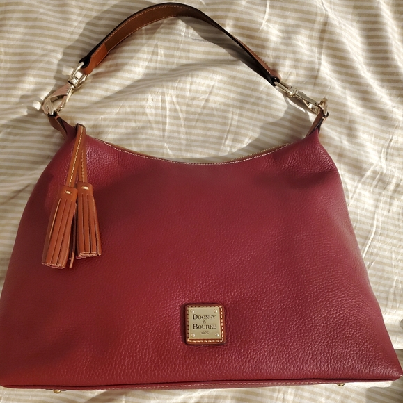 Dooney & Bourke Handbags - Dooney Bourke pebble leather JULLIETE hobo bag